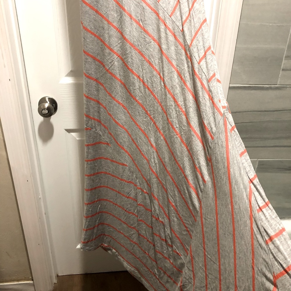 Calvin Klein Maxi dress size L . Grey and orange